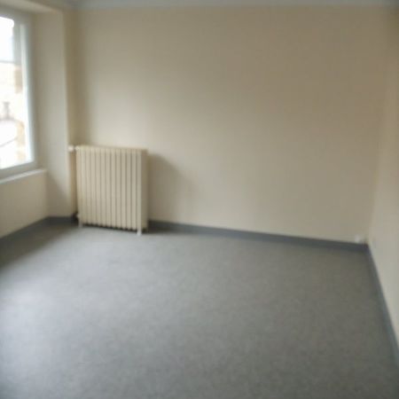 Location Appartement 1 pièce 26m² COUTANCES 50200 - Photo 4