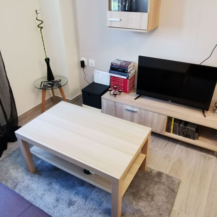 Studio/Γκαρσονιέρα για ενοικίαση Κέντρο (Ιωάννινα) - Photo 1