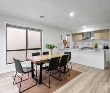 Modern Family Living in the Heart of Deanside - Photo 4