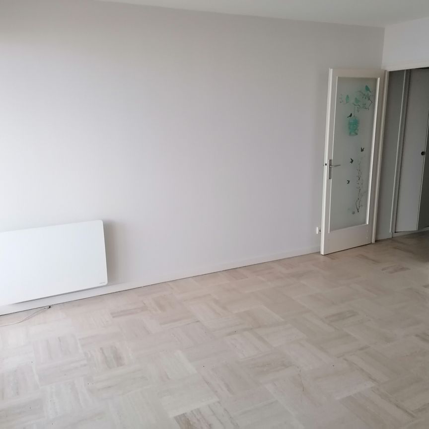 Location Appartement 2 pièces 40m² ST JEAN DE MONTS 85160 - Photo 1