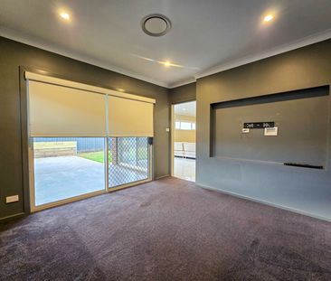 Home For Rent - Photo 6