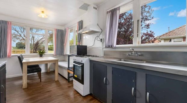 HOKOWHITU - TWO BEDROOMS - Photo 1