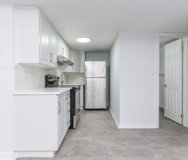 For Lease - 5970 Leeside Crescent Unit# Bsmt, Mississauga, Ontario - Photo 3