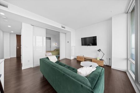 For Lease - 201 Parkdale Avenue Unit# 1401, West Centre Town, Ontario - Photo 3