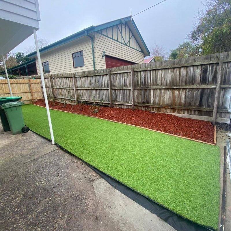 One Bedroom unit in good location - Photo 1