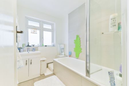 Glendale Drive, Wimbledon, London - Photo 4