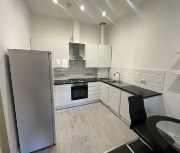 2 Bed Flat, Alexandra Park House, M16 - Photo 6