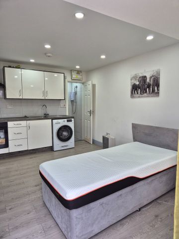 1 Bed Flat, Selly Oak, B29 - Photo 3