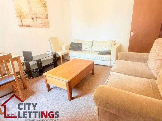 5 Bedroom End Terraced House - Photo 1