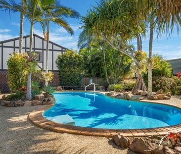 Quality 3 bedroom townhouse in a great estate - Photo 1