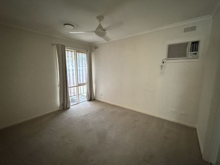 Located in Traralgon's West End and well-positioned on a corner allotment. - Photo 5