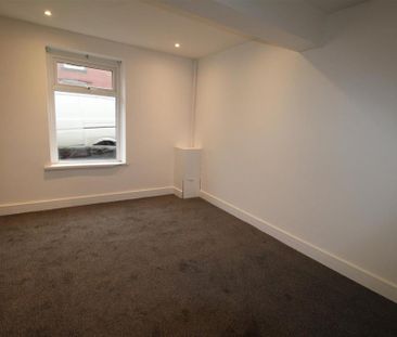 3 bedroom house to rent - Photo 3