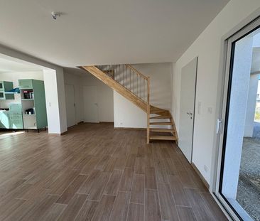 Location Maison 6 pièces 113m² - Photo 4