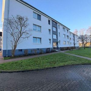 Schöne 1-Zimmer-Whg. in Wilster zu vermieten // Etatsrätin-Doos-Str.12 // 25554 Wilster - Photo 2