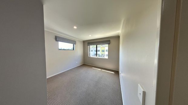 Paekakariki - 3 Bedrooms - Photo 1