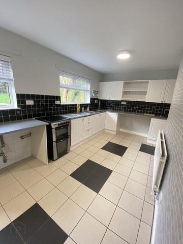 37 Westbourne Crescent, Coleraine, BT51 3HQ - Photo 5