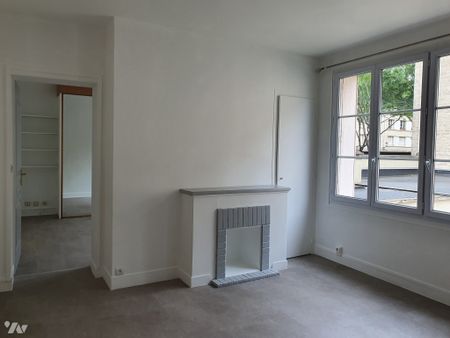 Appartement T3, 1er étage, 53 m2, confortable et lumineux, centre ville, parking proche. - Photo 4