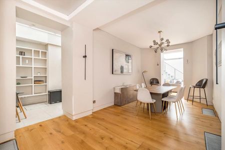 3 bedroom flat to rent - Photo 3