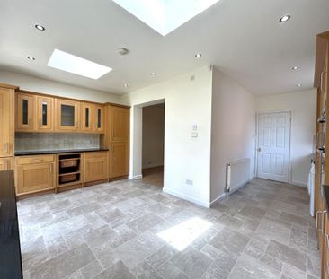 3 bedroom semi-detached house to rent - Photo 6