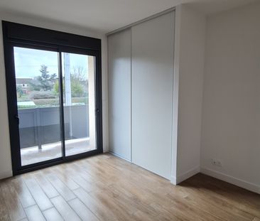 Location Appartement 3 pièces 66m² BURES SUR YVETTE 91440 - Photo 4