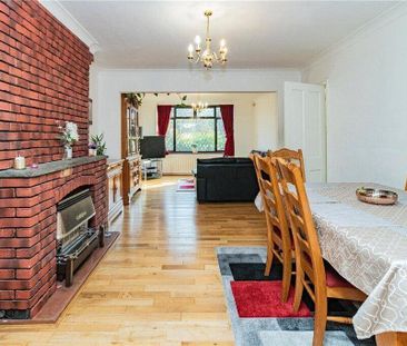 3 bedroom semi-detached house to rent - Photo 4