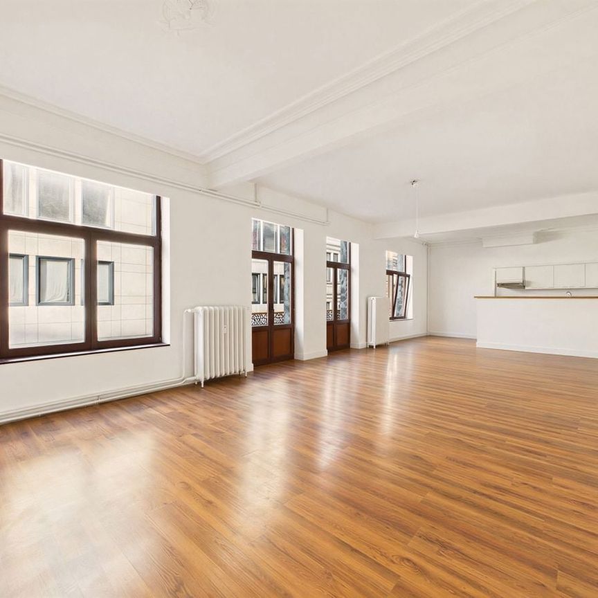 Appartement te huur in Brussel voor € 1.250 met 2 slaapkamers - Photo 1