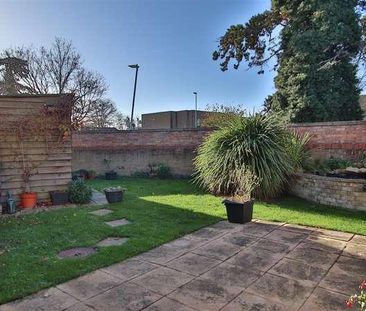 Grange Court, Tewkesbury, GL20 - Photo 4