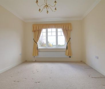 4 bedroom detached house to rent - Photo 6