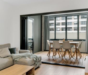 Close to EVERYTHING - Photo 2