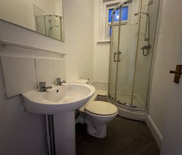 1 Bed Flat, Bridge Road, SO19 - Photo 4