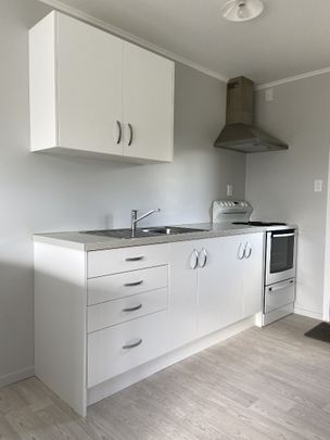 Immaculate 2 Bedroom Unit - Photo 1