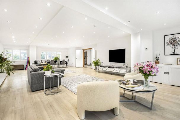 7 bedroom detached house to rent - Photo 1