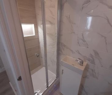 Studio Flat, Minster Rd, NW2 - Photo 4
