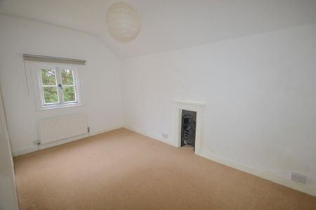 3 bedroom detached house to rent - Photo 4