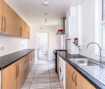 4 Bed Terraced House, Pretoria Road, N17 - Photo 5