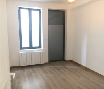 Location Appartement 2 pièces 35m² - Photo 3