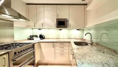 Young Street, Imperial House, London, W8 - Photo 3