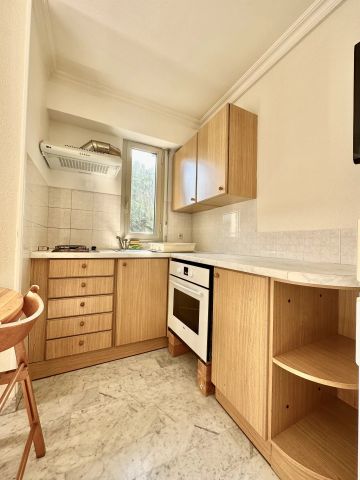 Location Appartement 1 pièce NICE 06200 - Photo 4