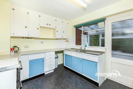 3 bedroom bungalow to rent - Photo 3