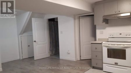 65 CANARVAN COURT - Photo 3