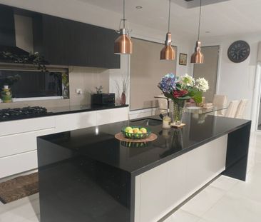 move in ready fully furnished home. - Photo 6