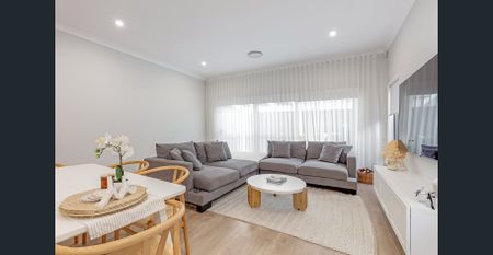 Just Beautiful - Photo 2