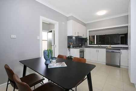 Fabulous Family Home! - Photo 4