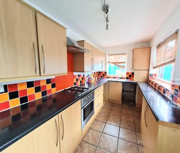 2 bedroom house to rent - Photo 2