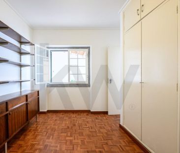 4 room luxury Apartment for rent in Cascais e Estoril, Portugal - Photo 4