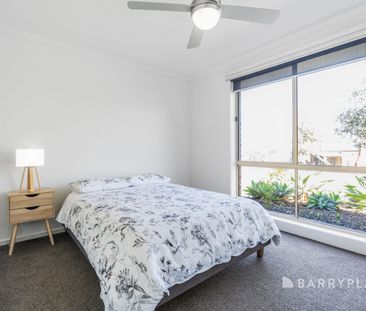Freshly Enhanced Family Living in a Sought-After Grovedale Position - Photo 4