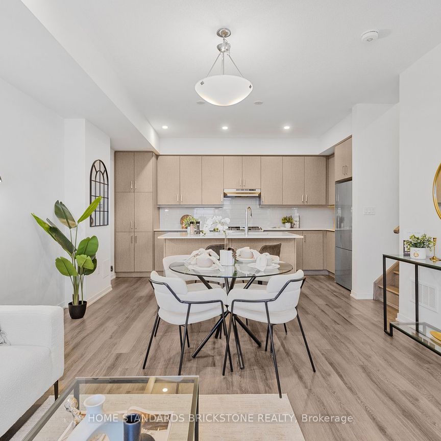 For Lease - 90 Honeycrisp Crescent Unit# 366, Vaughan, Ontario - Photo 1