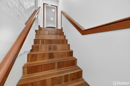 Furnished CBD Apartment! - Photo 5