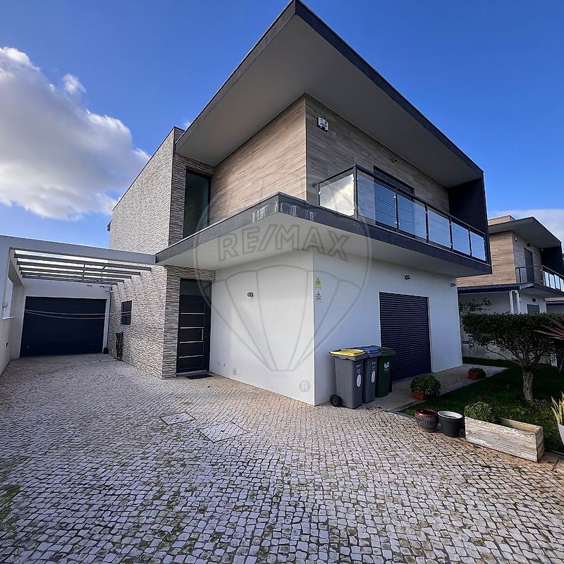 Moradia T4 em Setúbal - Photo 1