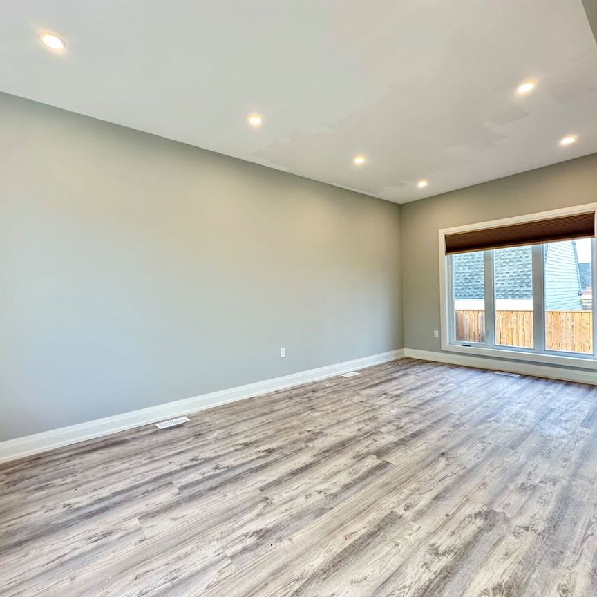 For Lease - 39 Grove Avenue Unit# MAIN, St. Catharines, Ontario - Photo 1